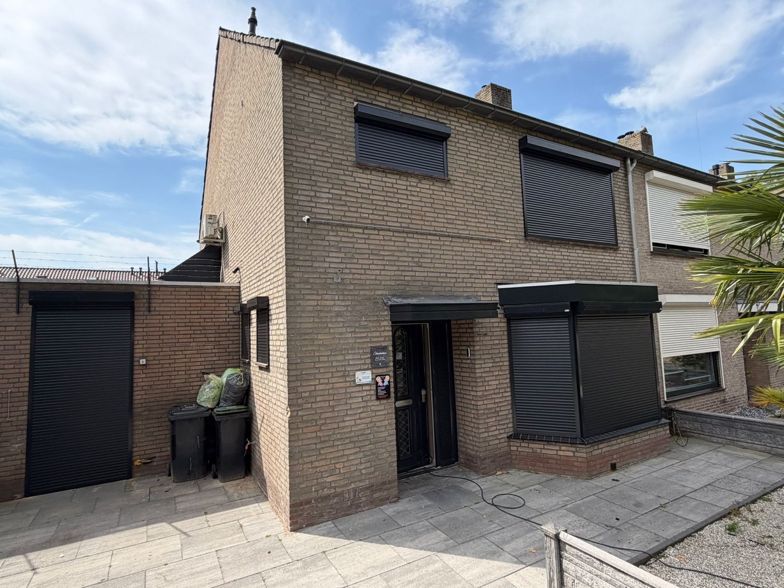 Woning in de regio Maarssen met rolluiken van JVL Zonweringen